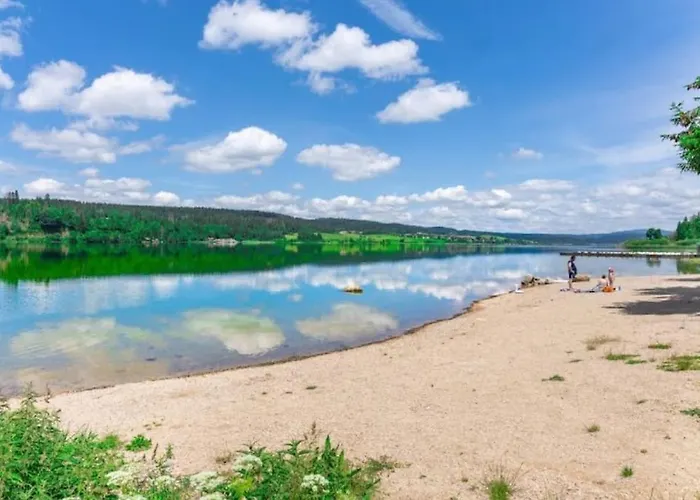 Beau Duplex, Au Bord Du Lac Saint-Point